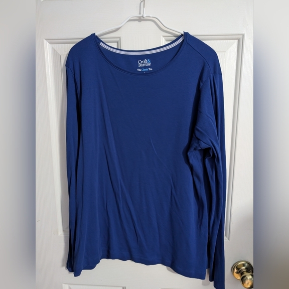 Croft & Barrow Essential Long-Sleeve Crewneck Tee Flynn Navy, L (EUC) - Picture 4 of 6